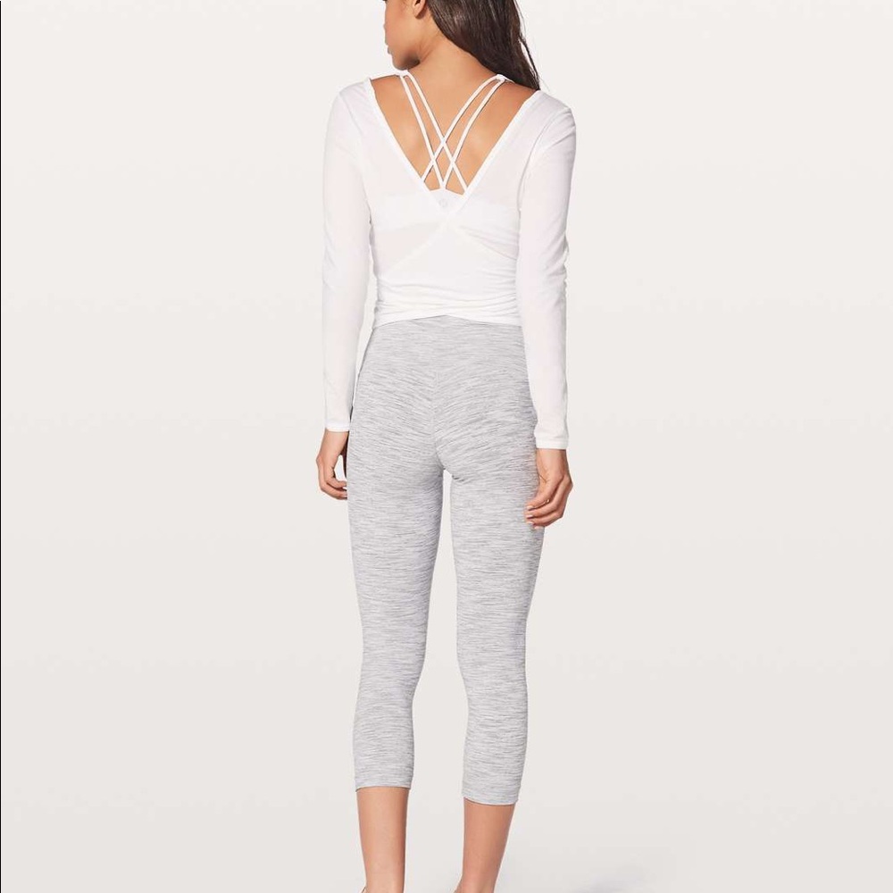 Lululemon It’s a Tie Long-sleeved shirt - Picture 4 of 9